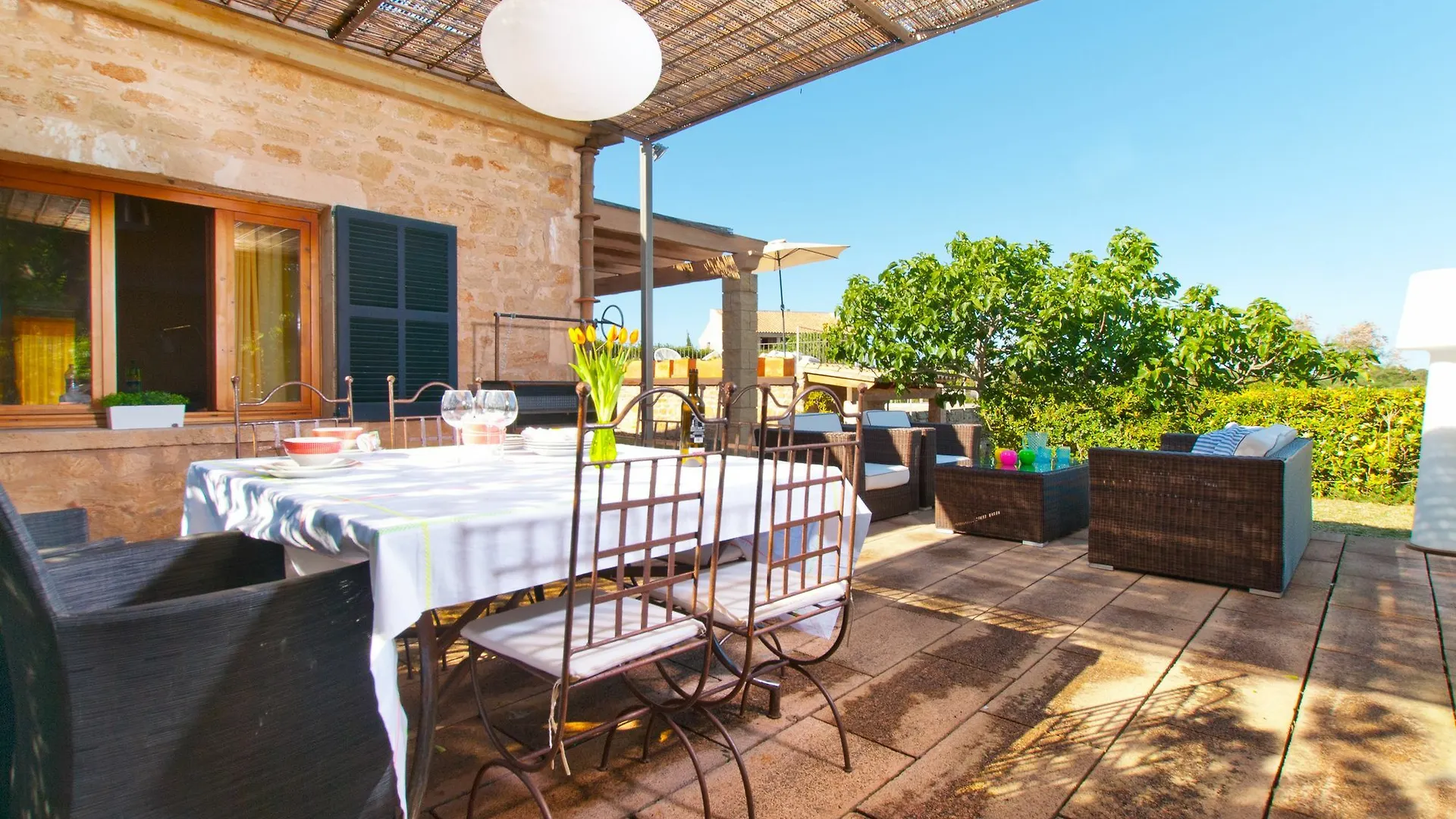 Villa Barcares Petit, piscina, jardines junto a playa en Alcudia